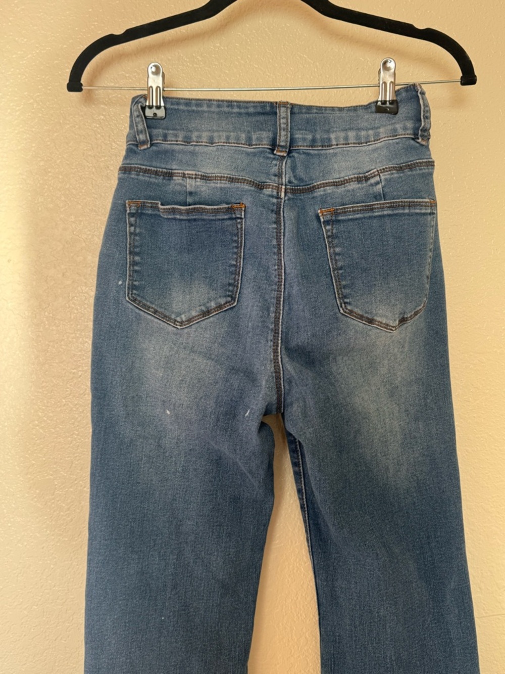 KDF | Distressed High-Rise Flare Jeans - Picture 4 of 5